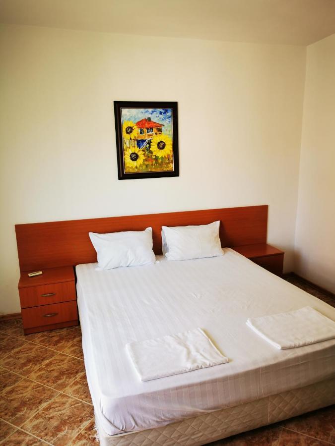 Jelezchevi Guest Rooms بريمورسكو المظهر الخارجي الصورة