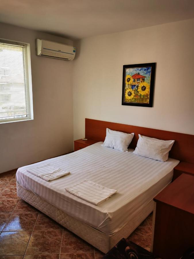 Jelezchevi Guest Rooms بريمورسكو المظهر الخارجي الصورة