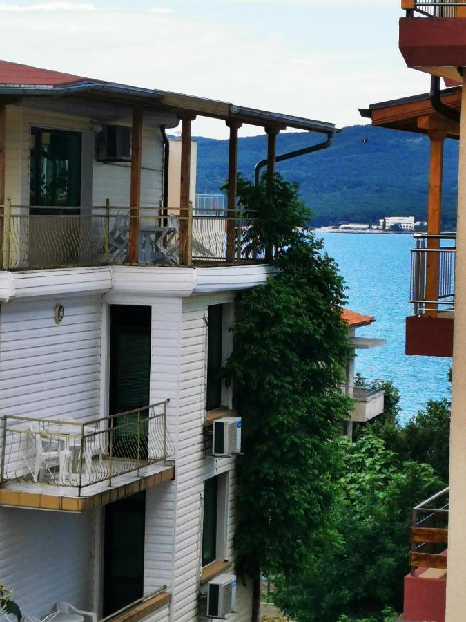 Jelezchevi Guest Rooms بريمورسكو المظهر الخارجي الصورة