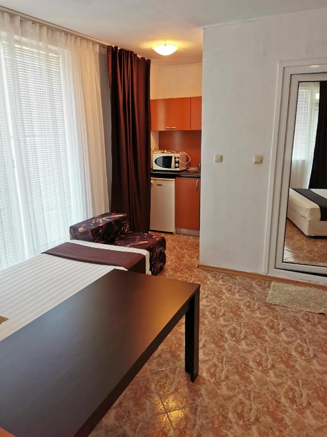 Jelezchevi Guest Rooms بريمورسكو المظهر الخارجي الصورة