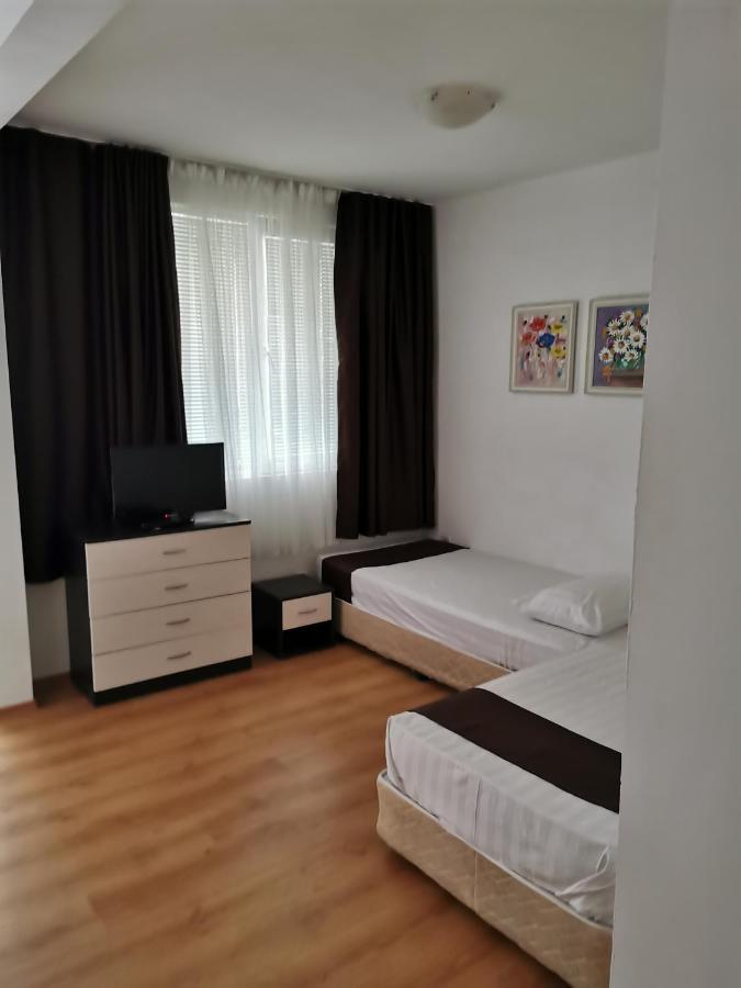 Jelezchevi Guest Rooms بريمورسكو المظهر الخارجي الصورة